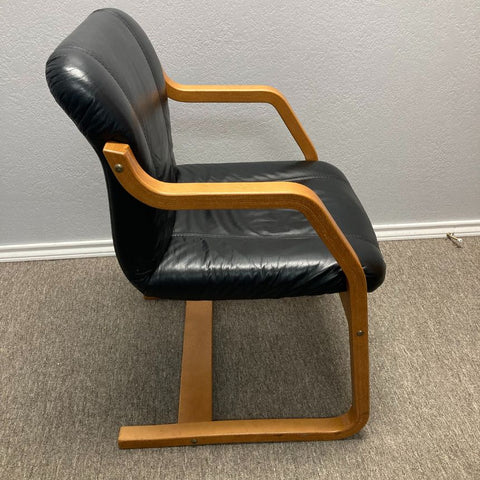Image of Pre-Owned Real Leather Guest Chair
