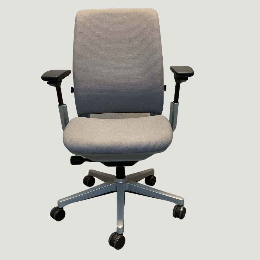 Pre-Owned Steelcase Amia Chair