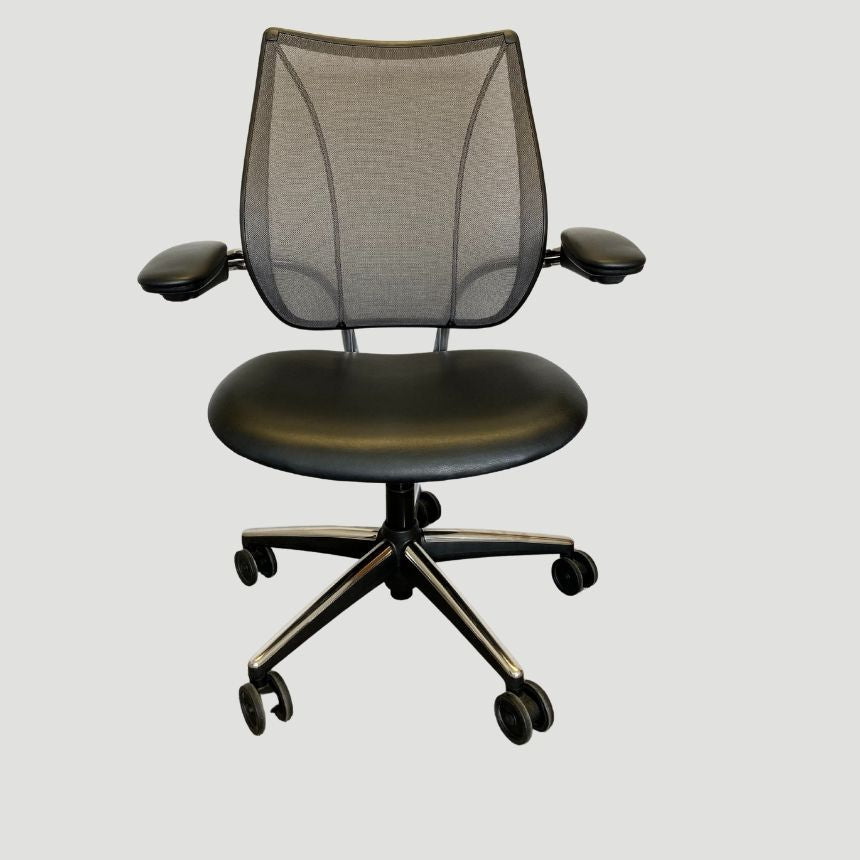 Pre-Owned Humanscale Liberty Chair